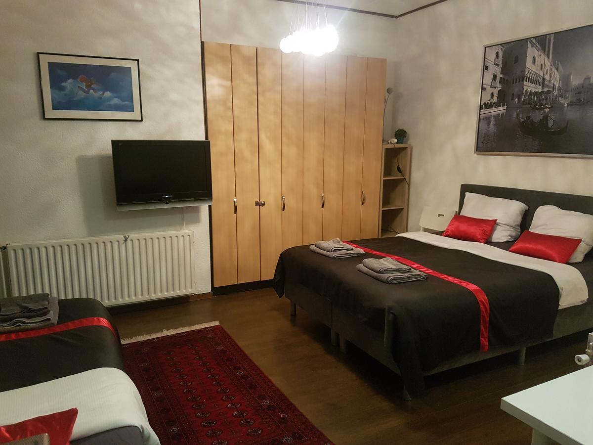 Laag Holland Rooms Purmerend Buitenkant foto