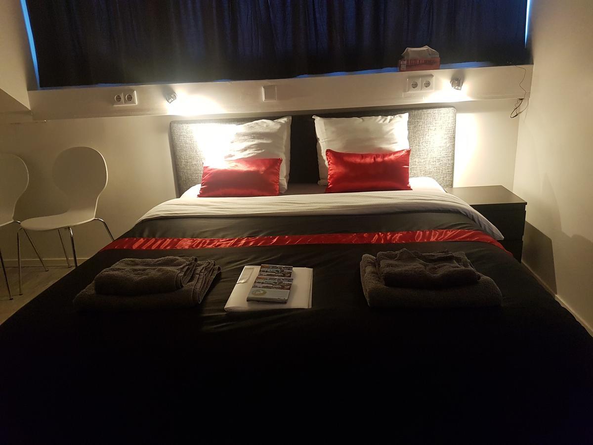 Laag Holland Rooms Purmerend Buitenkant foto